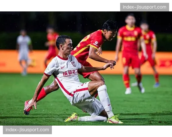 评论：升班马青岛红狮开局强势，黑马成色面临真正考验