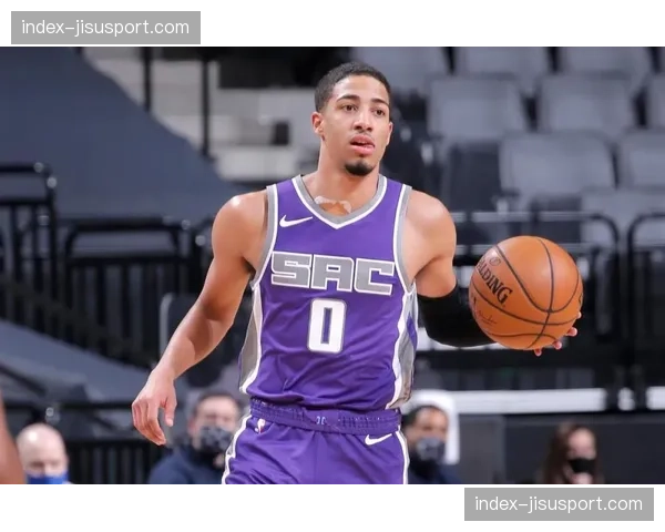 “菜鸟的逆袭：年度最佳新秀热门凭借高科技训练法迅速适应NBA强度”